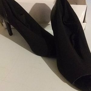 2 Inch Heels. NINE WEST